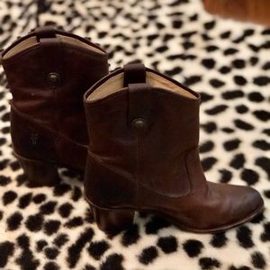 Frye Jackie Button Boot